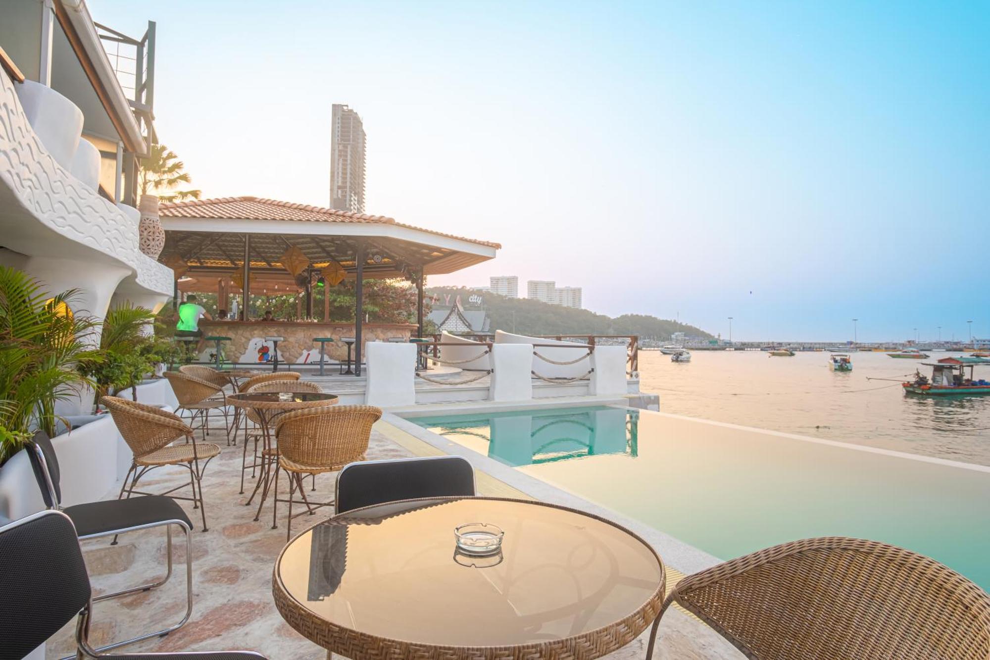Windy Inn Hotel Pattaya Exterior foto